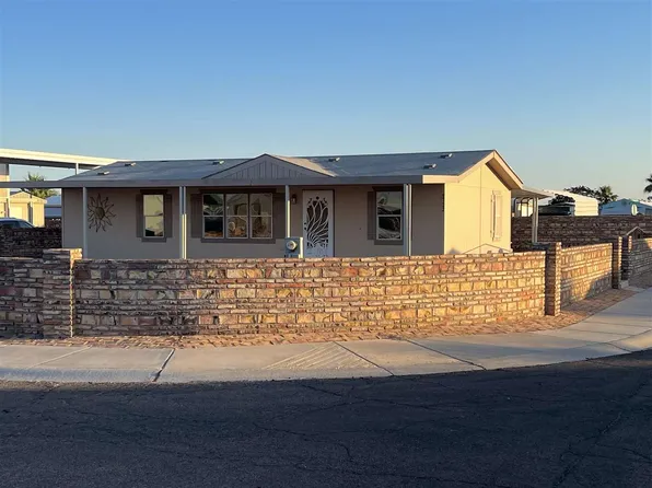 9732 E 35th St, Yuma, AZ 85365