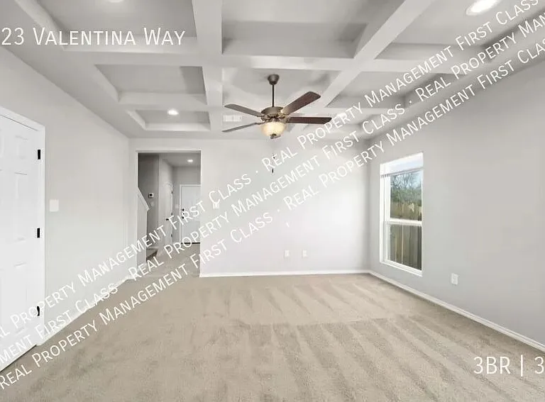 8623 Valentina Way — Photo 5