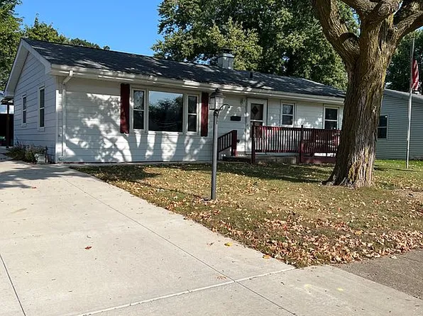 1309 Ann Ave, Dixon, IL 61021