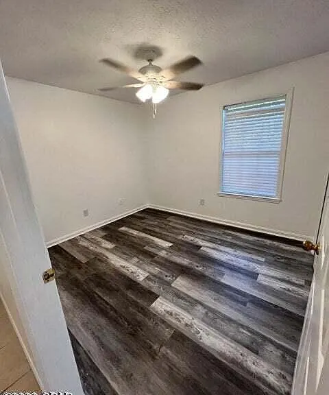 2521 Allison Ave — Photo 6