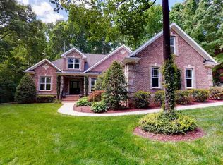 1109 Shadywood Ln, Raleigh, NC 27603