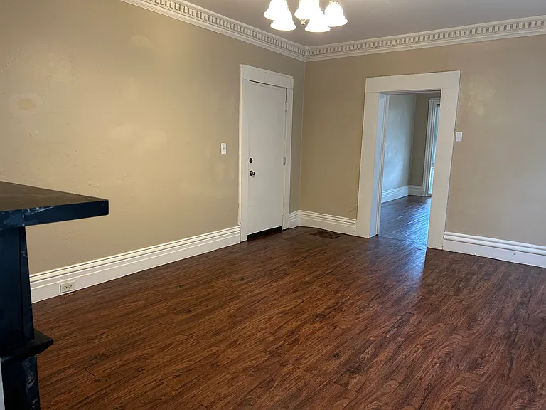 7 Broad St #1 — Photo 10