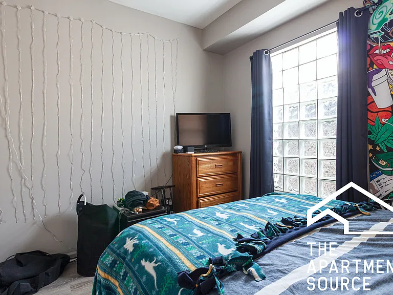 1239 W Ohio St #3 — Photo 15