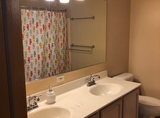 1 Kenilworth Ave, Romeoville, IL 60446