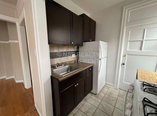 1367 W Estes Ave APT 2K, Chicago, IL 60626