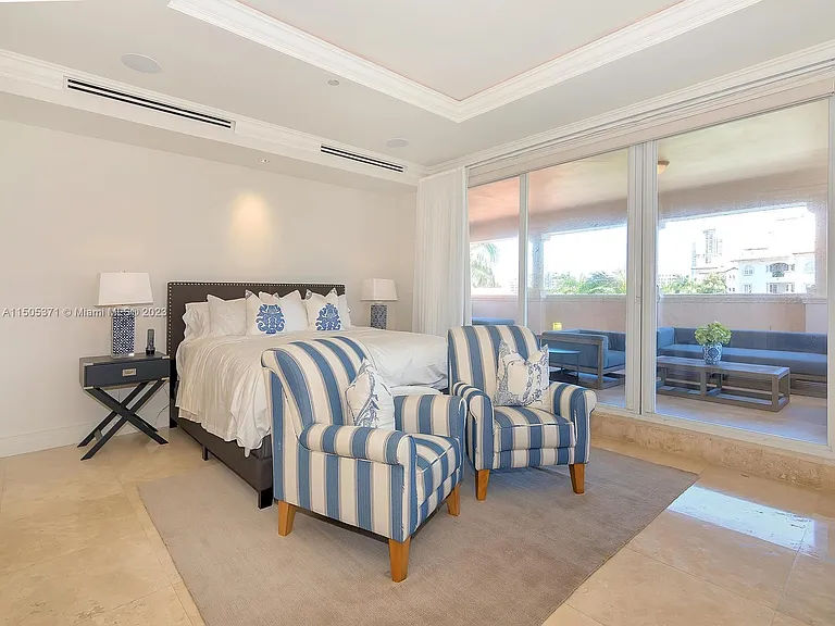 19251 Fisher Island Dr #19251 — Photo 29