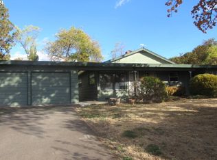 441 Lynnwood Ave, Medford, OR
