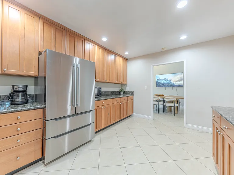 829 E Camino Real Ave — Photo 13