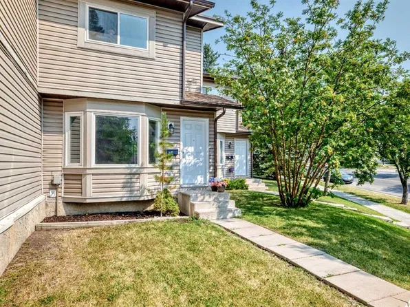 11 W Falshire Ter NE, Calgary, AB T3J 3B1