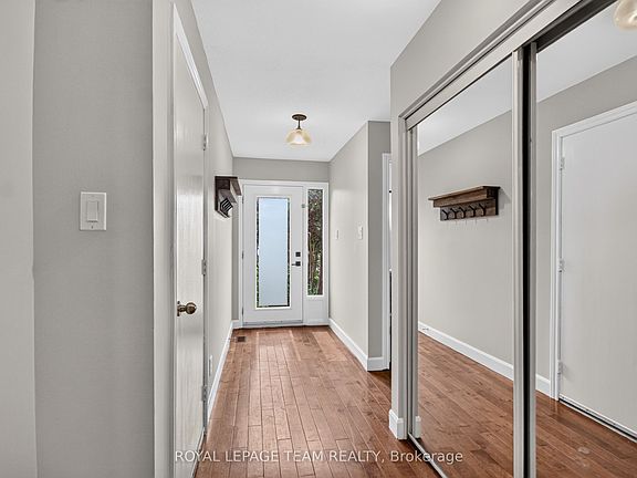 3rd image of 18 Chisholm Ct #9