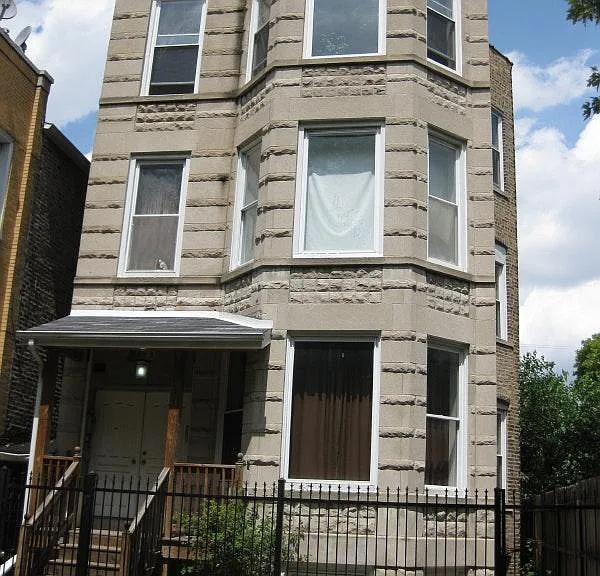 2628 W Thomas St #3 — Photo 1