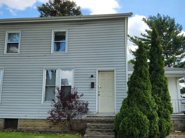 1036 Hartzell St, New Haven, IN 46774