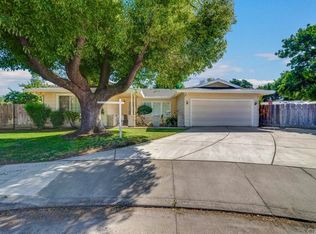 2951 Redwood Dr, Merced, CA