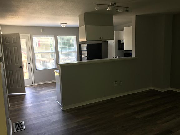 1320A renovated unit  $1350.00