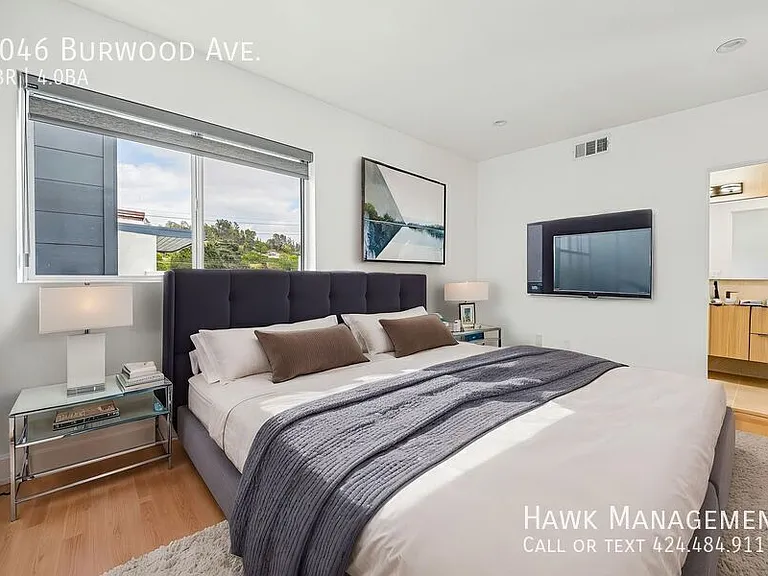 6046 Burwood Ave — Photo 14