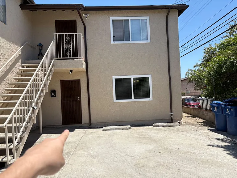 11555 Archwood St #A — Photo 11