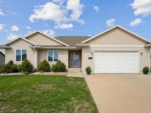 136 Elliot Ave, Shell Rock, IA 50670
