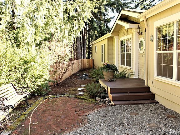 4th image of 4781 Lupine Ln NW