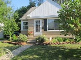 1405 W Hazelhurst St, Ferndale, MI