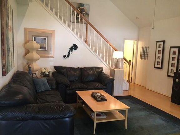 2nd image of 2227 Meadowstone Dr