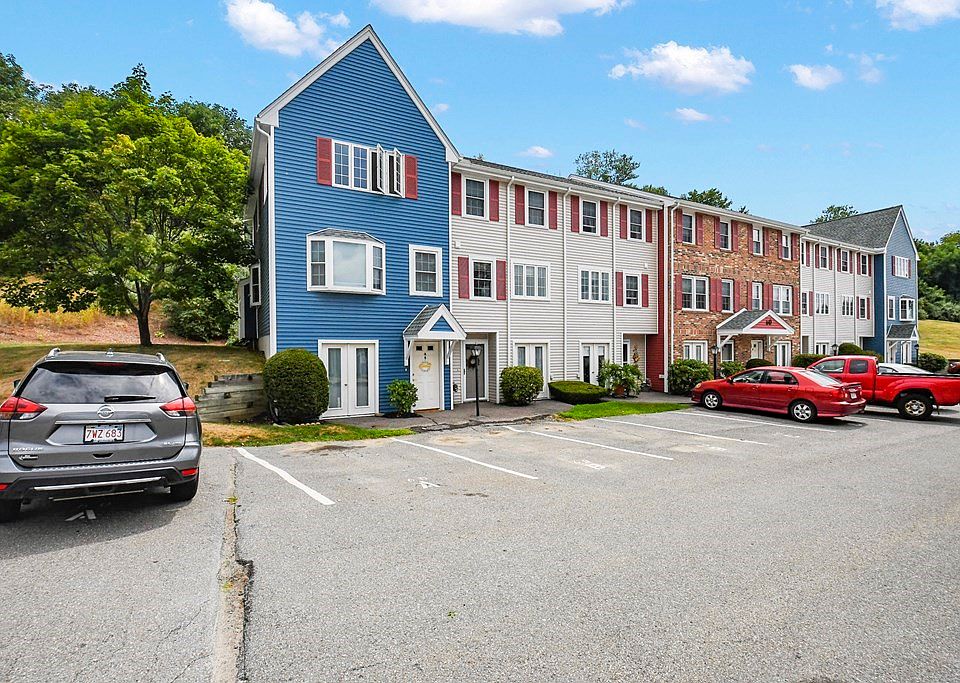 60 Fox Meadow Rd Leominster, MA Zillow Apartments for Rent in