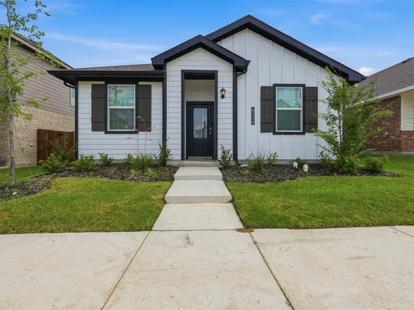 6736 Windfall Dr, Fort Worth, TX 76135