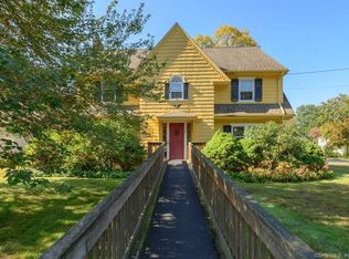 385 Lincoln St, New Britain, CT 06052