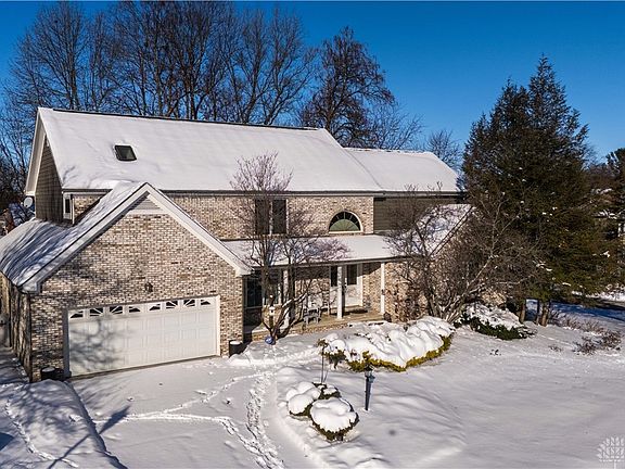 2nd image of 3135 Imperial Blvd