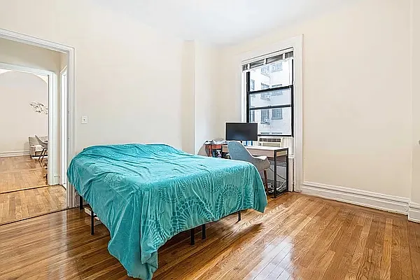 Rented by Oxford Property Group | media 10