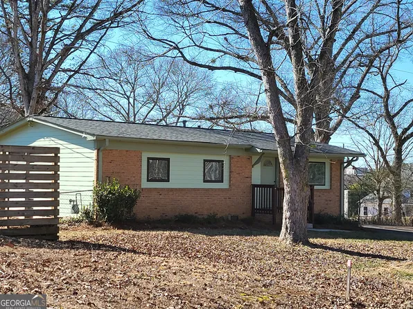 3840 Cherokee Trl, Suwanee, GA 30024