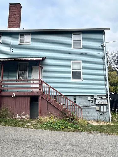 193 Pollock Dr #B Photo 1