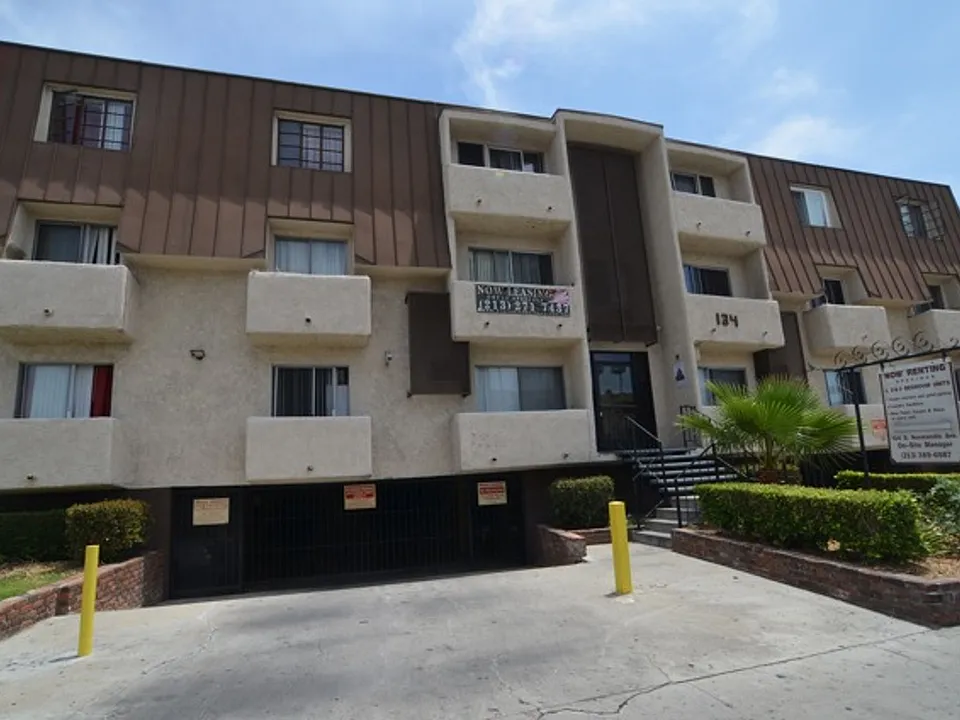 NOR - 134 Normandie Apartments