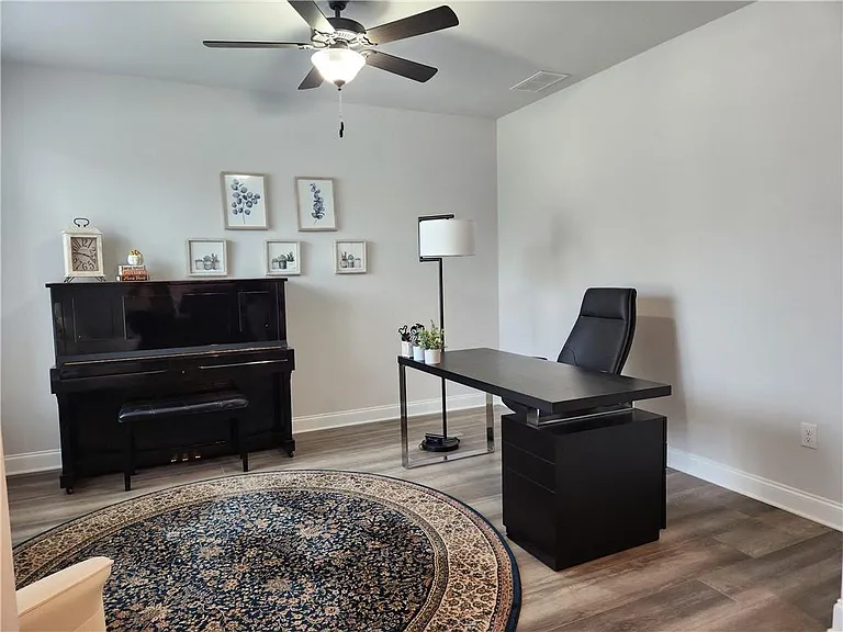 3650 Deaton Trl — Photo 7