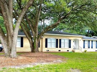 101 Chucker Dr, Summerville, SC 29485