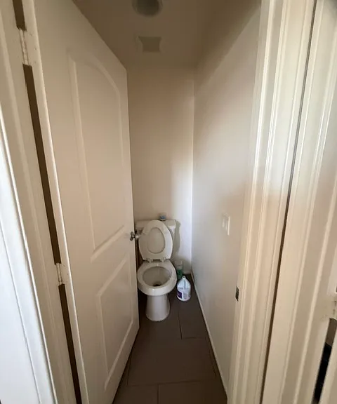 15645 Calabria Ct — Photo 30