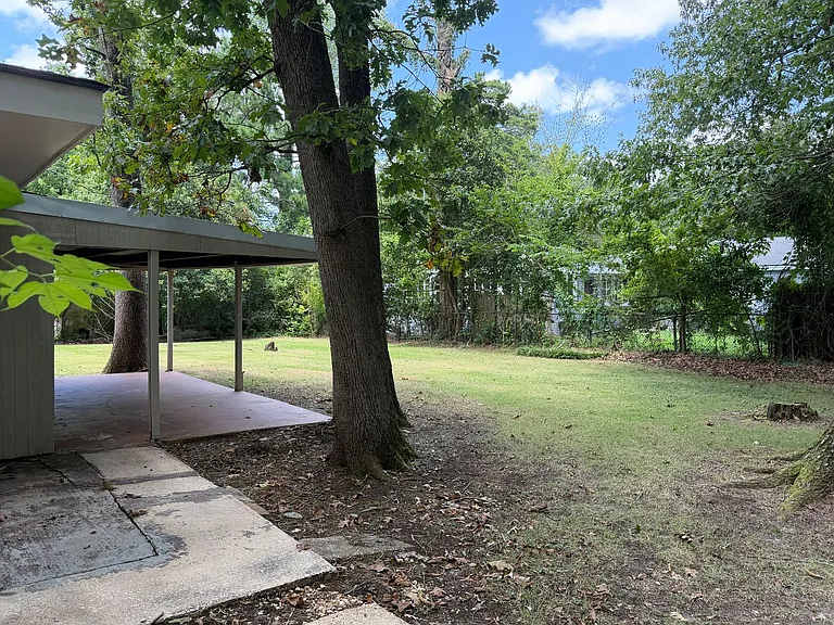 1835 Hill Hedge Dr — Photo 11
