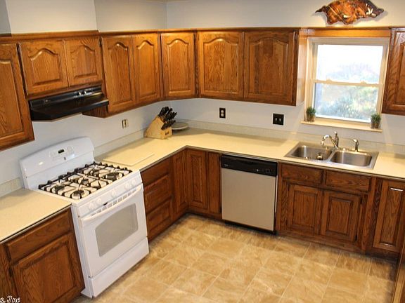 4th image of 116 Pinehaven Pl