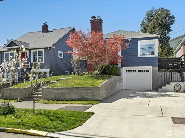 3919 Midvale Avenue N, Seattle, WA 98103