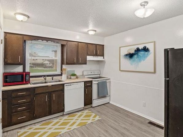 2301 S Marsh Ave #5
