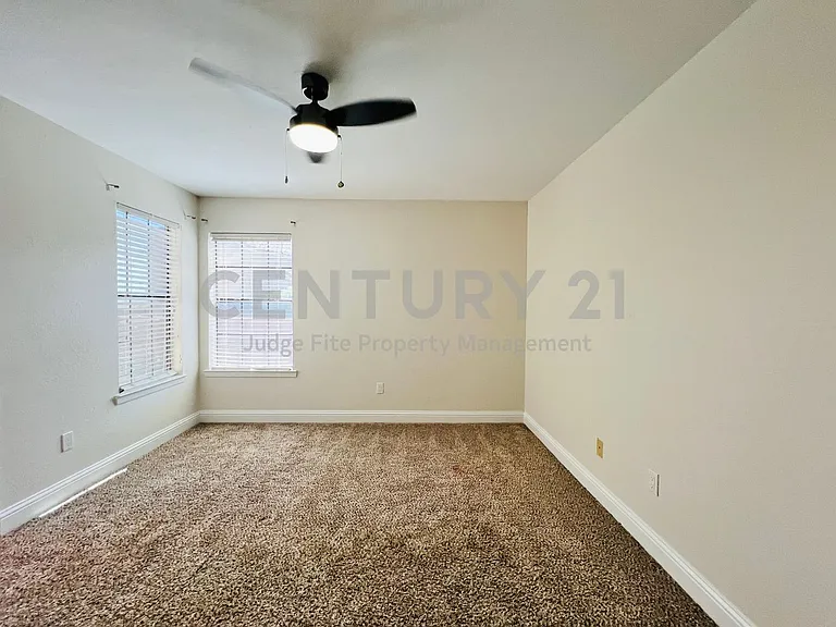 4220 Madera Rd — Photo 22