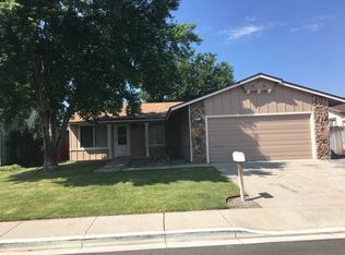 2011 Sycamore Glen Dr, Sparks, NV 89434