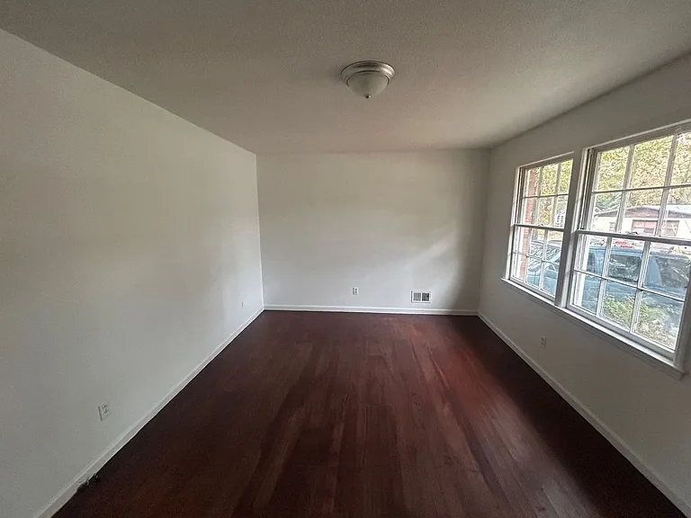 5524 Ransom Dr — Photo 14