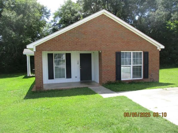 139 Twelve Oaks Ct, Leesburg, GA 31763