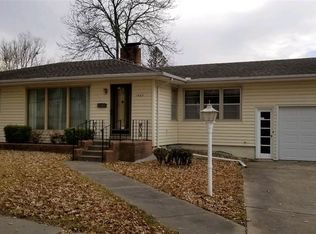 1402 O St, Auburn, NE 68305