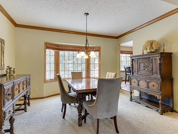 5th image of 4362 Oakmede Ln