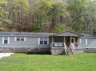 100 Deephole Branch Rd, Genoa, WV 25517