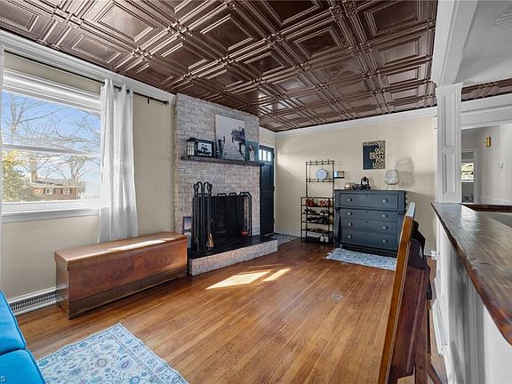 4th image of 3606 Innwood St