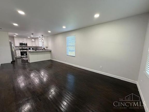 4th image of 2551 Moore Rd
