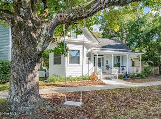 212 Orange St, Beaufort, NC 28516