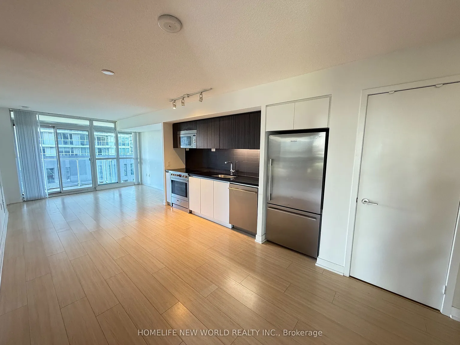 2 bed, $3,550 — Photo 2